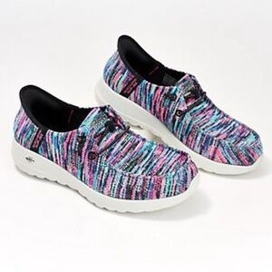 Women’s 10 Skechers Go Walk Slip On Sneakers Joy Halen Multicolor Hands Free